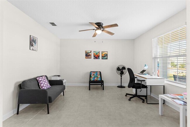 Building Photo - 740 Simone Ct