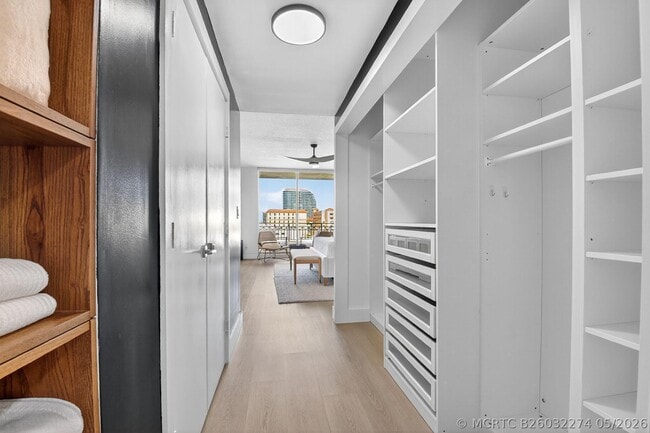 Building Photo - 550 Okeechobee Blvd