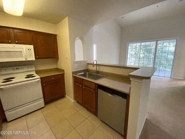 Building Photo - 8550 Touchton Rd