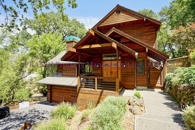 Building Photo - Modern Craftsman Home In Private and Seren...