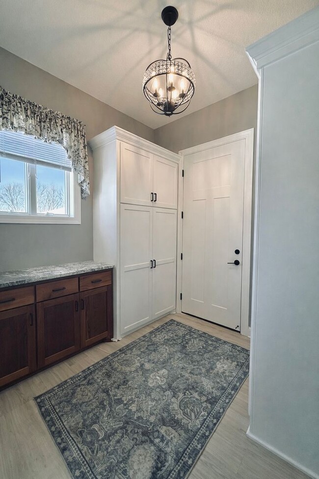 Building Photo - MUST SEE!  Gorgeous - Fully Furnished - New Construction Home in Delano.  No Detail Left To Be De...