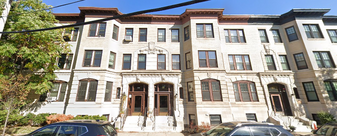 Building Photo - 93 Marion St