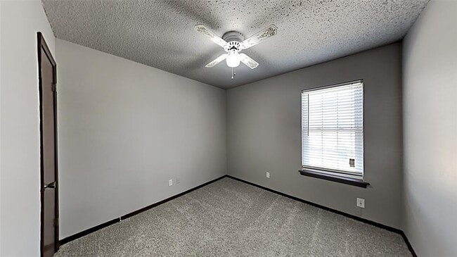 Building Photo - 436 Belmont Dr