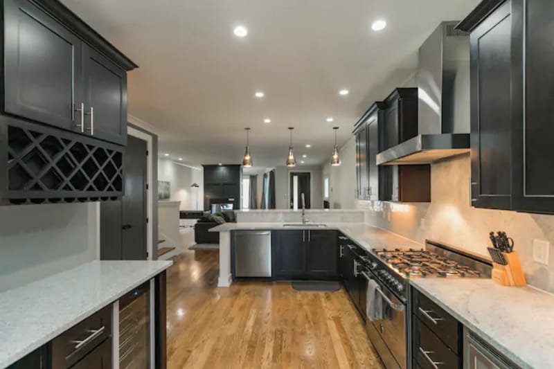 Primary Photo - 1715 14th Ave S