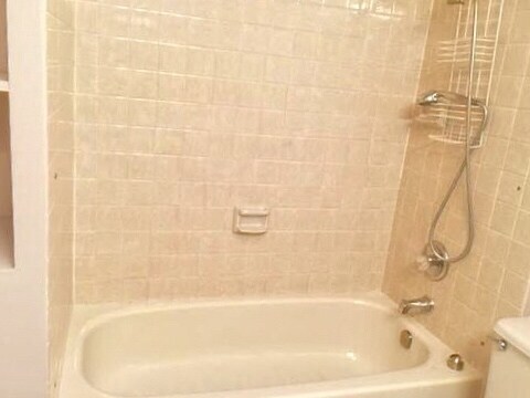 Building Photo - Spacious East Anchorage Home with Yard & Garage!