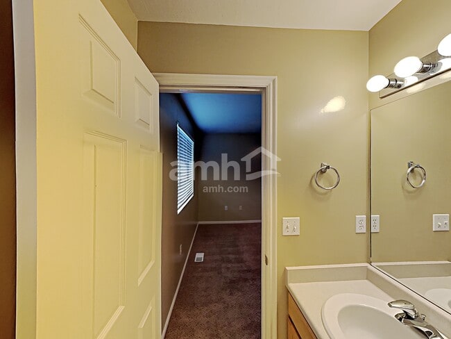 Building Photo - 2671 W 2175 S