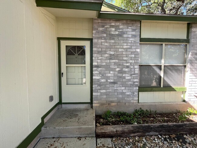 Building Photo - 7339 Hunters Land