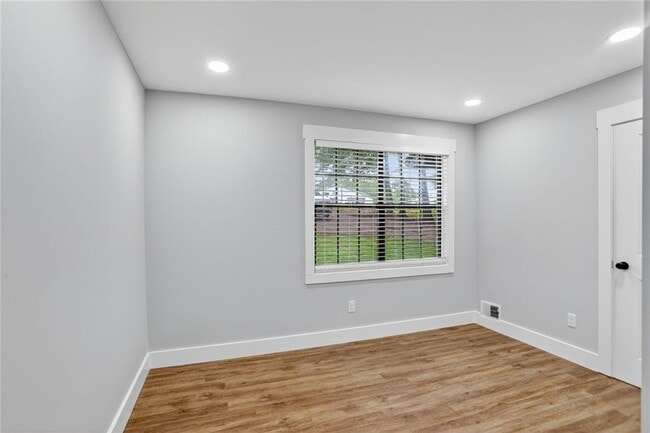 Building Photo - 3775 Hamby Rd