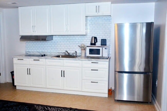 Building Photo - 105 Arundel Corporation Rd