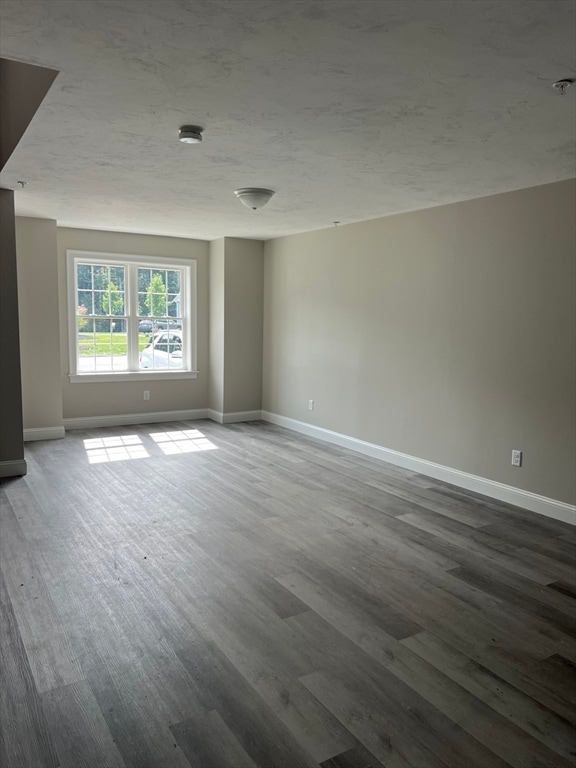 Building Photo - 5 Santana Wy