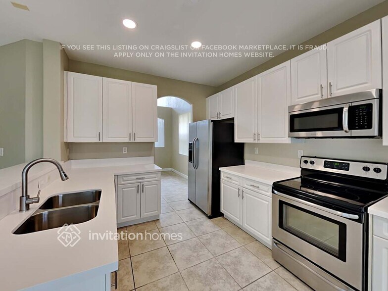 Building Photo - 15392 SW 117th Ln