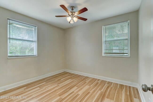 Building Photo - 1611 Stockton St