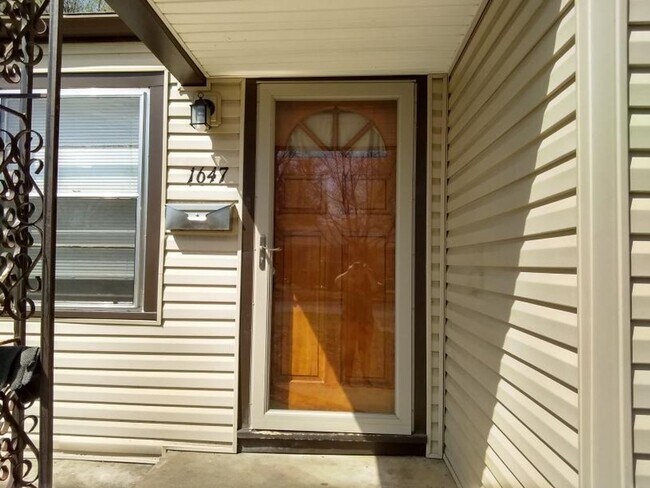 Building Photo - **Available Now...Never Have to Move Again! Don’t Miss Out…This Home Will Go Fast!**