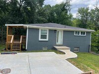 Building Photo - 21 Proctor Dr