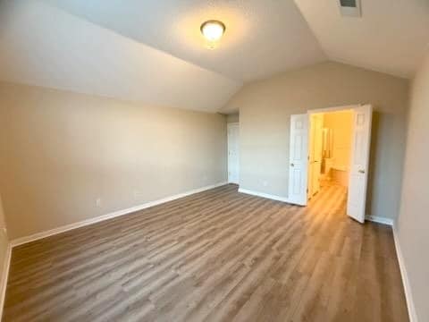 Building Photo - 4852 Ashcroft Dr