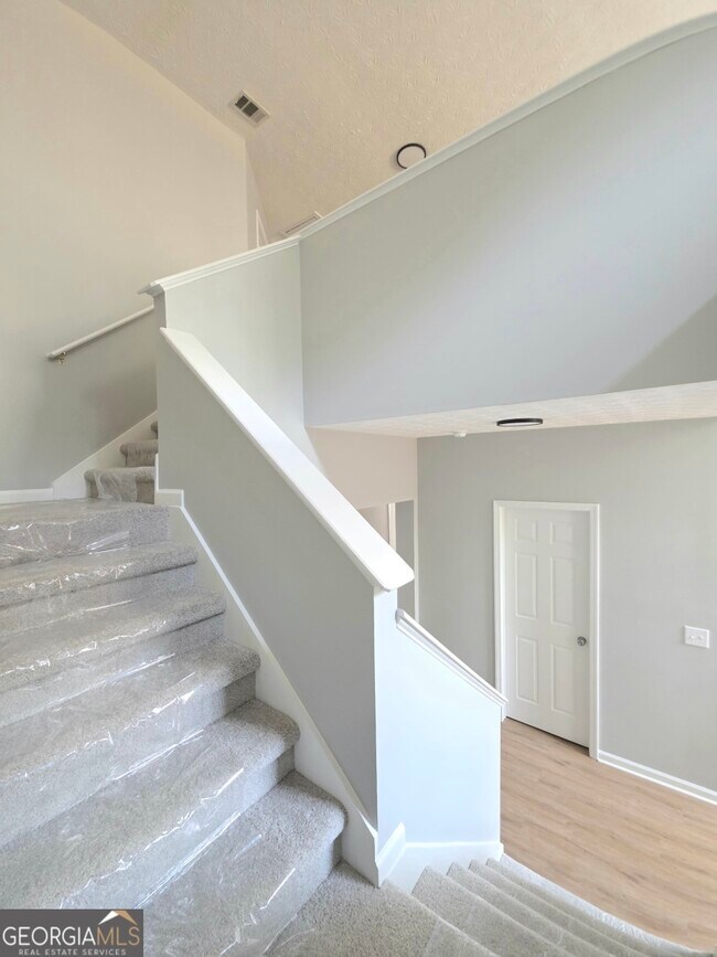 Building Photo - 4748 Highpoint Way