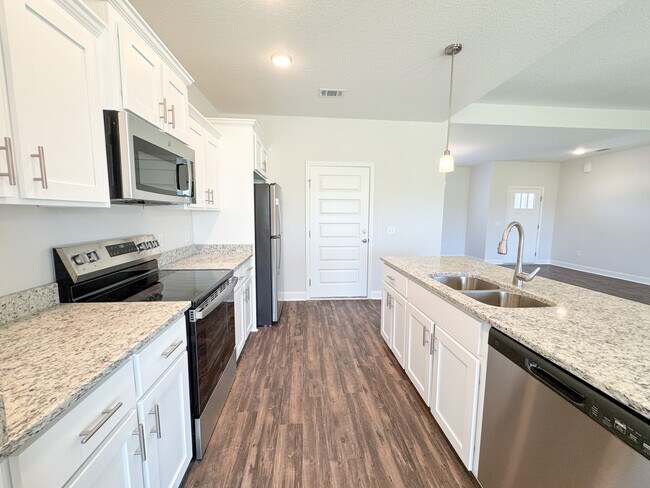 Building Photo - 109 Wymberly Rd