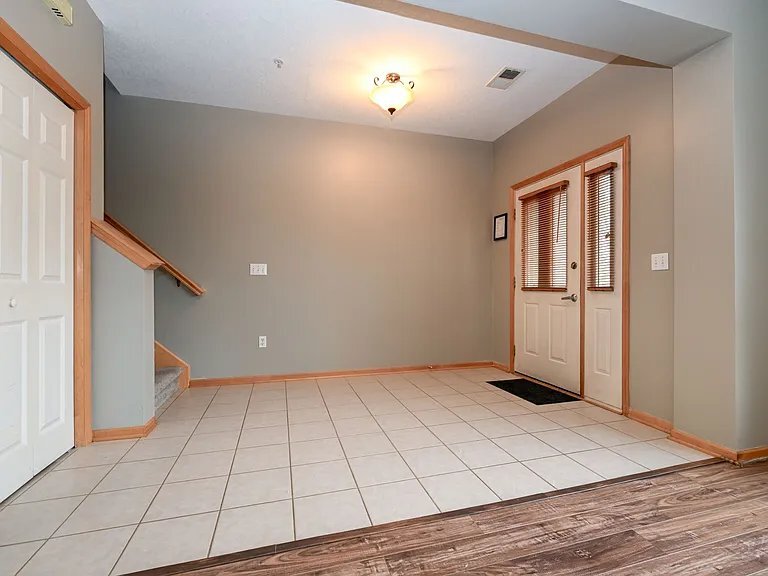 Building Photo - 770 Wisconsin Ave N