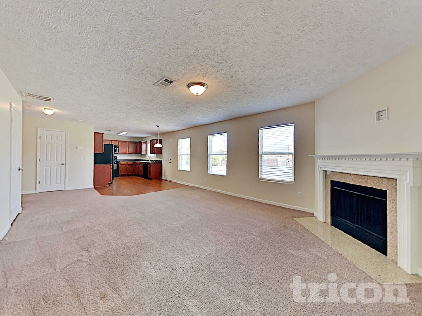 Building Photo - 1009 Harmony Ln