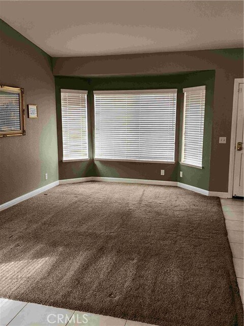 Building Photo - 856 Harrow St