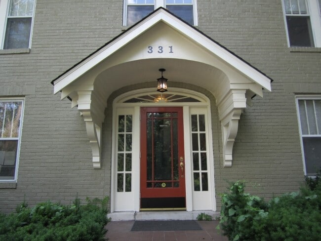 Building Photo - 331 22nd Ave N