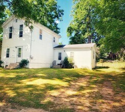 Building Photo - 822 Foote St