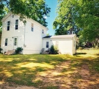 Building Photo - 822 Foote St