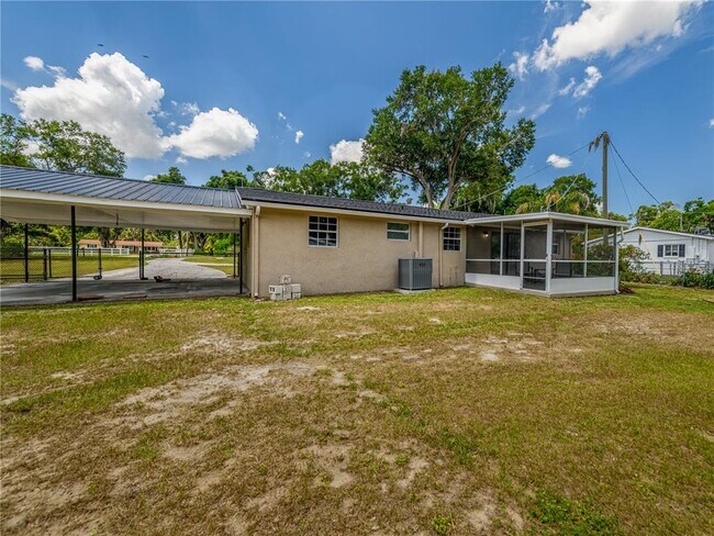 Building Photo - 4722 Stearns Rd