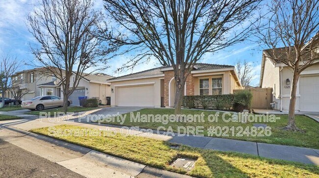 Building Photo - 1518 Sandmark Dr