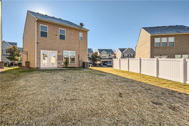 Building Photo - 93 Greenfield Dr