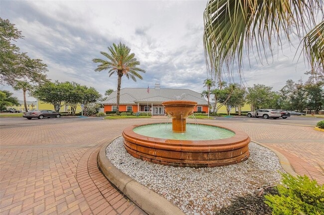 Building Photo - 222 Pompano Dr SE