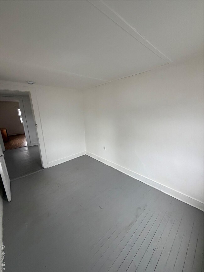 Building Photo - 68 Waterstone Rd