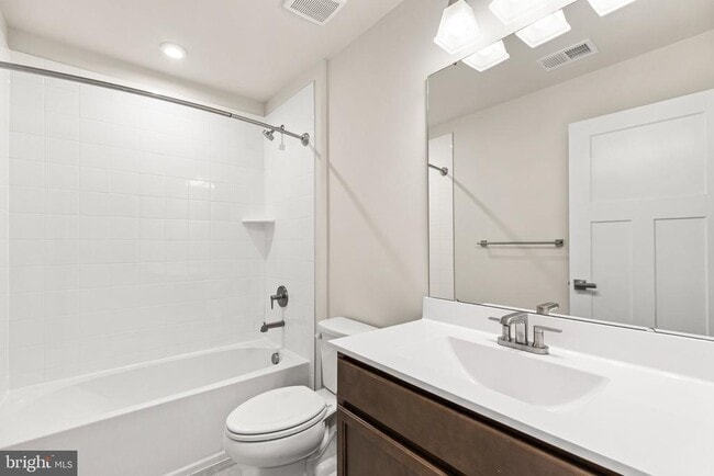 Building Photo - 4319 Southerby Dr