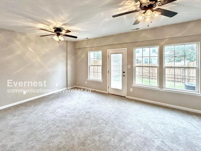 Building Photo - 125 Colter Dr