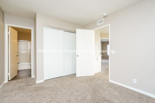 Building Photo - 3 Bedroom Montecido Condo with Amazing Views