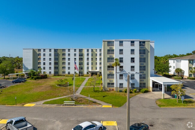 1430 Dixon Blvd Cocoa, FL 32922 - Asbury Apartments