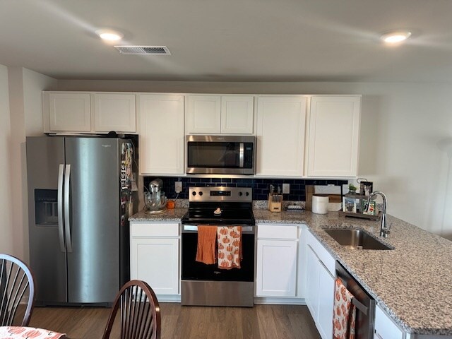 Building Photo - 185 Plantation Dr