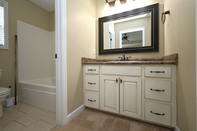 Building Photo - 4125 Barrington Dr