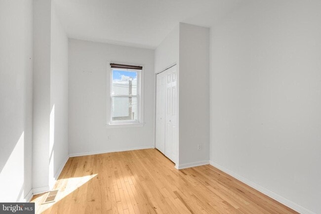 Building Photo - 1517 S LeCount St