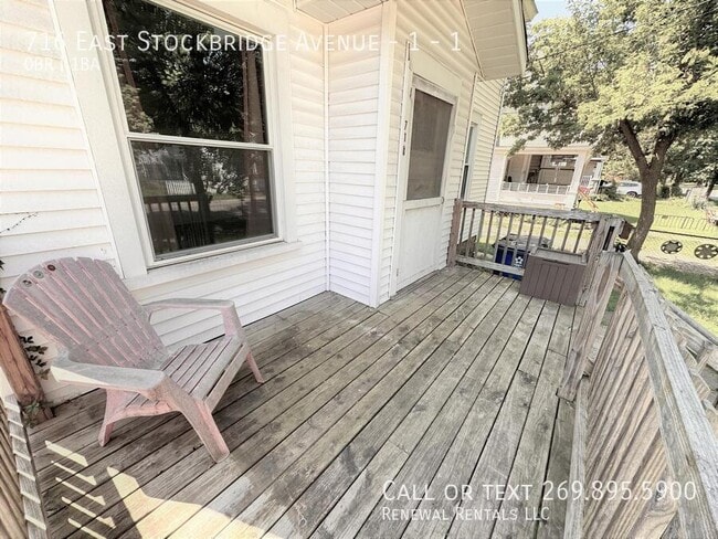 Building Photo - 716 E Stockbridge Ave