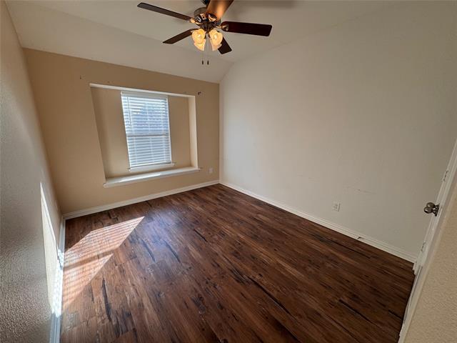 Building Photo - 3011 Clear Springs Dr