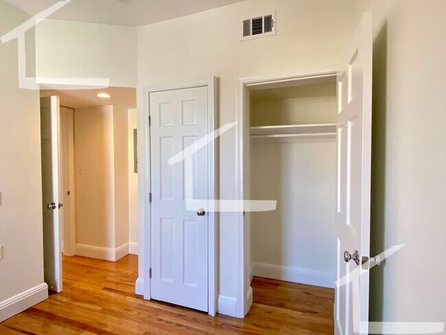 Building Photo - Spacious 2BR Allston Listing!