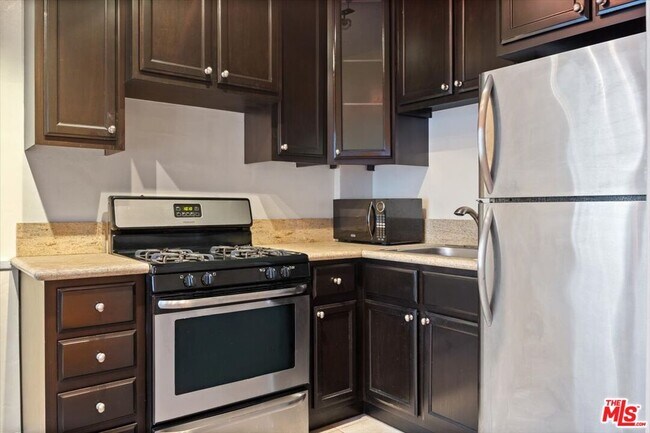 Building Photo - 6217 Orange St