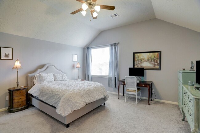 Building Photo - Elegant Two-Story Home in Exclusive Gated ...