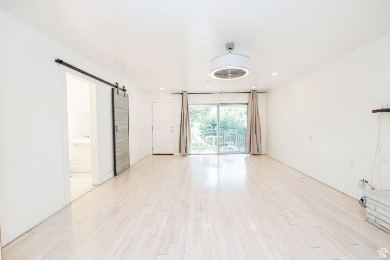 Building Photo - 1074 E 460 S St