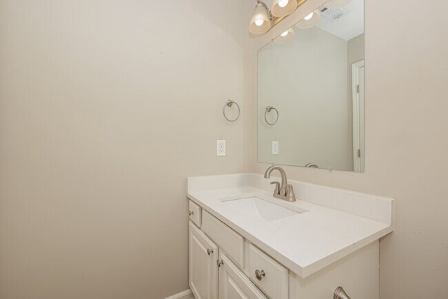 Building Photo - 5129 Brookstone Ct