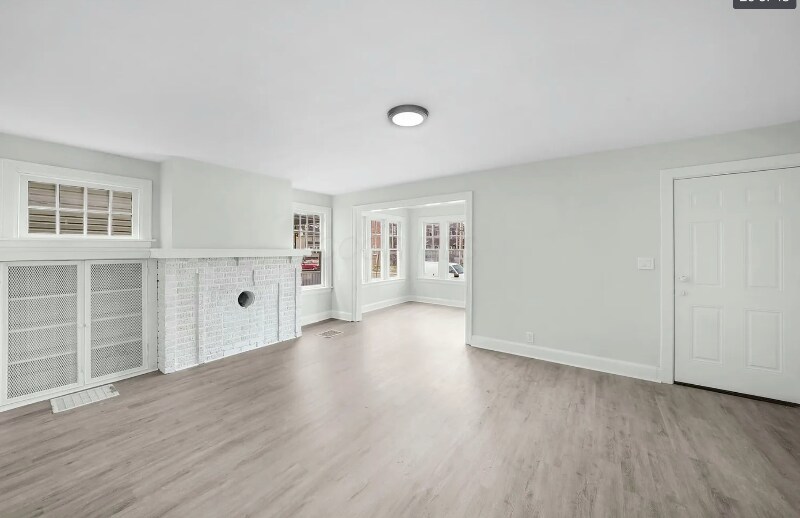 Building Photo - 2643 Sullivant Ave