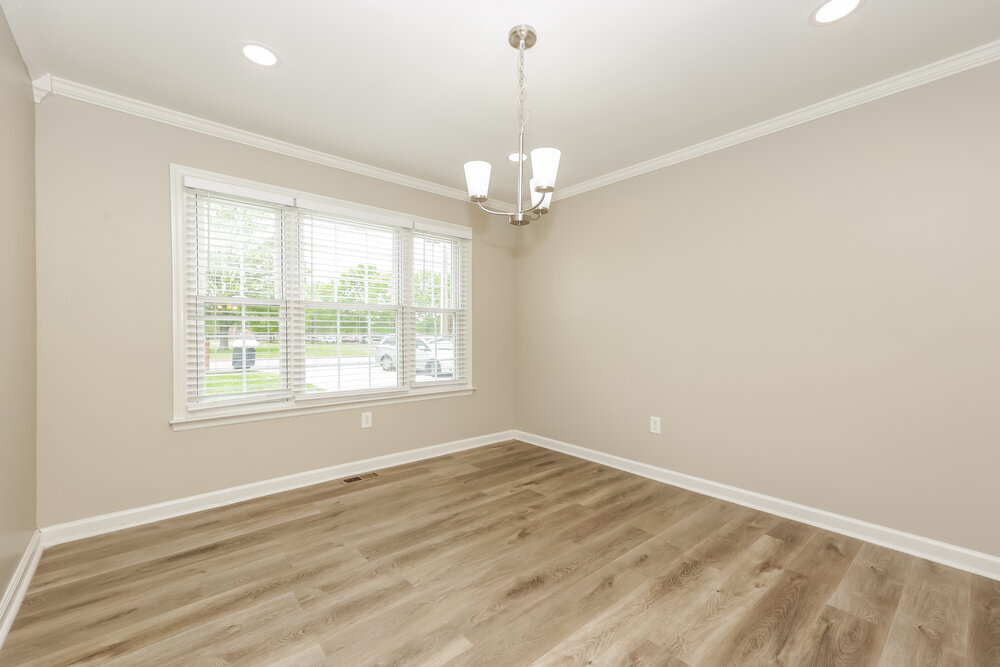 Building Photo - 1327 Cason Ln