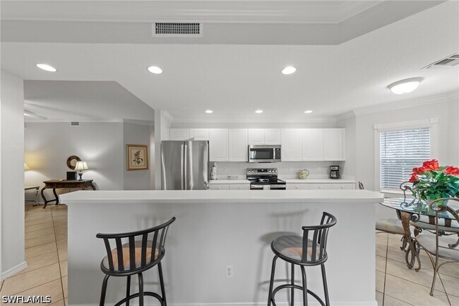 Building Photo - 28611 Carriage Home Dr