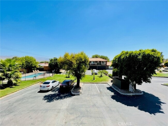 Building Photo - 79400 Ave 42